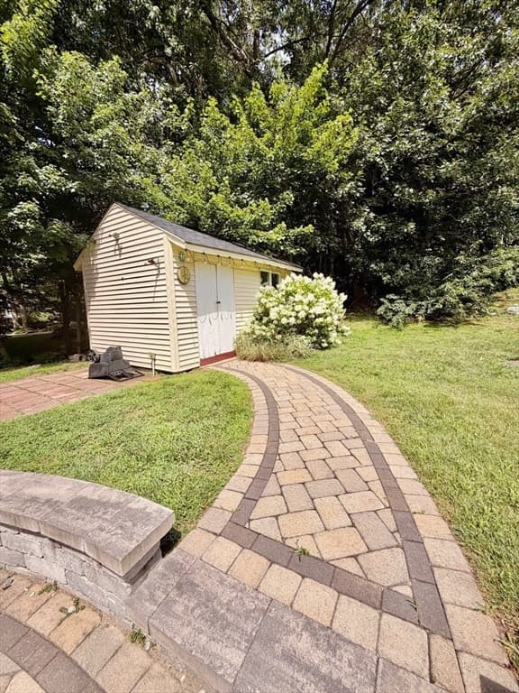 57 Laurel Ln, Bellingham MA 02019 photo 35
