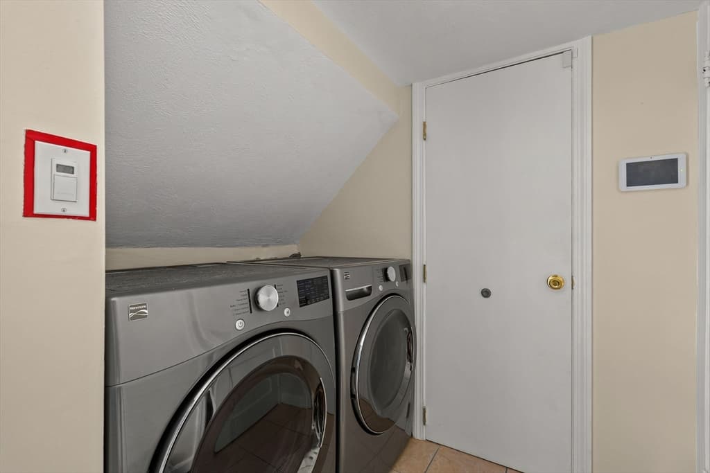 32 Sagamore Ave, Medford MA 02155 photo 23