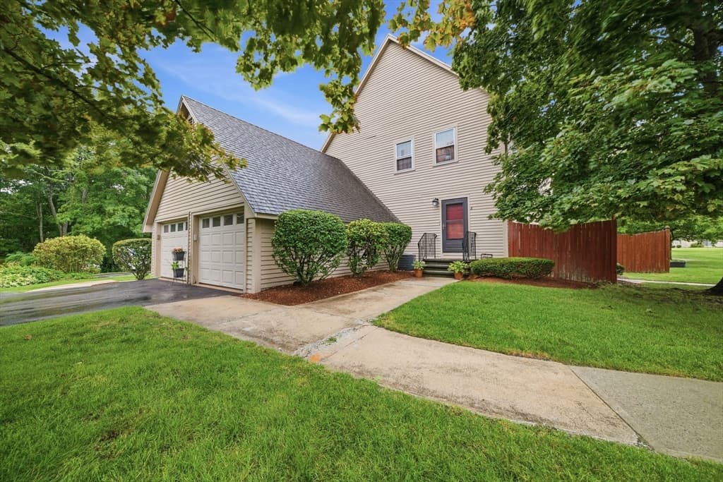 8 Quail Run # 8, Tewksbury MA 01876 photo 33