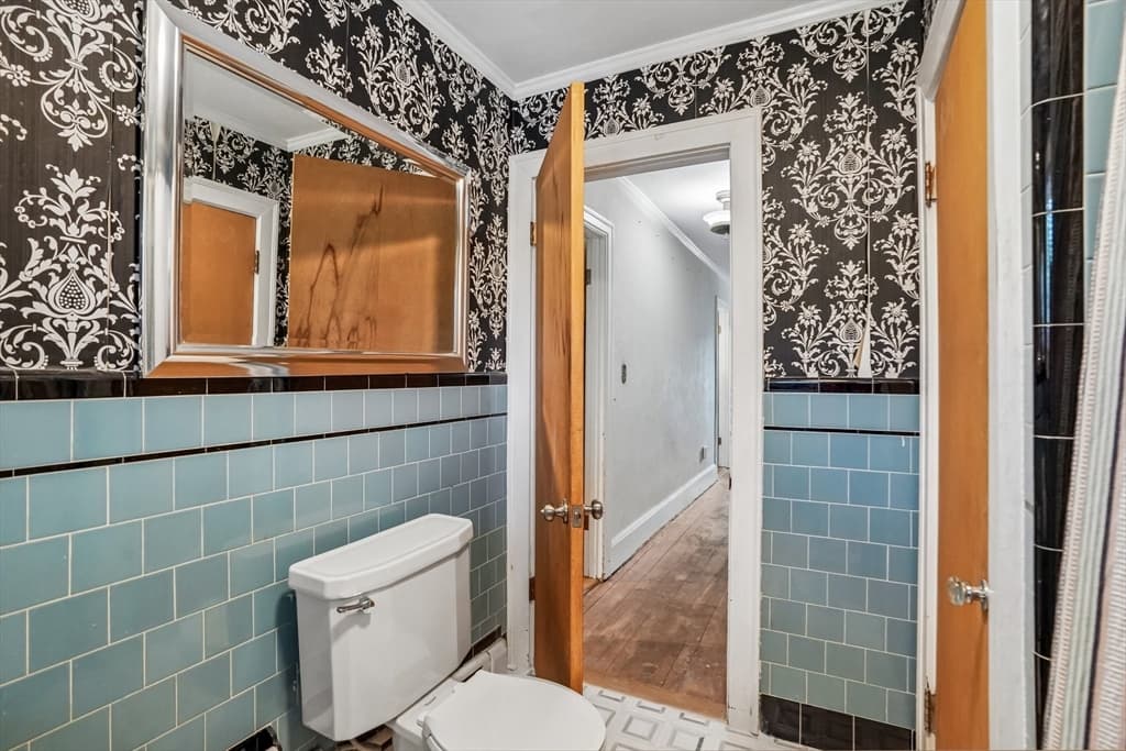 330 Primrose St, Haverhill MA 01830 photo 18