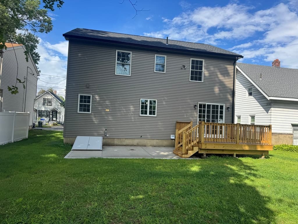 58 Homestead Ave, Springfield MA 01151 photo 2