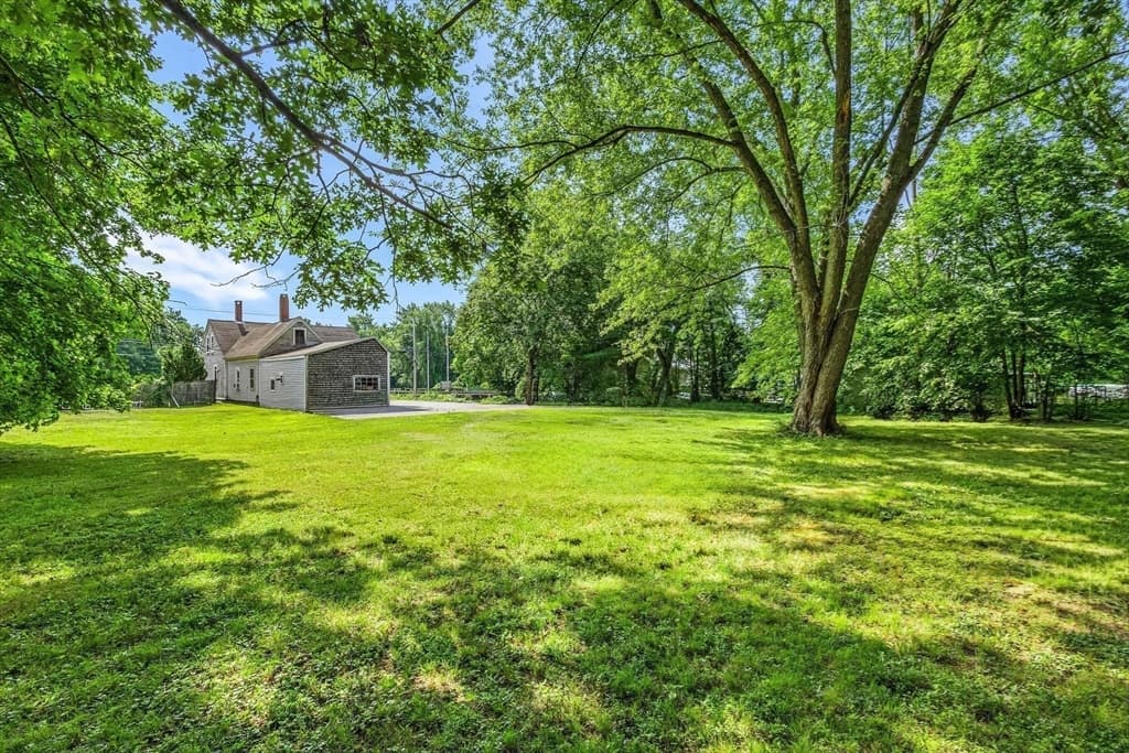1313 Somerset Ave, Taunton MA 02780 photo 23