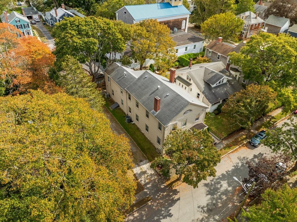 51 William St # 2, Fairhaven MA 02719 photo 4