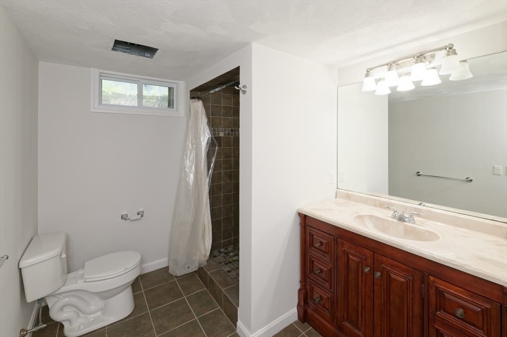 318 South Main St, Hopedale MA 01747 photo 30