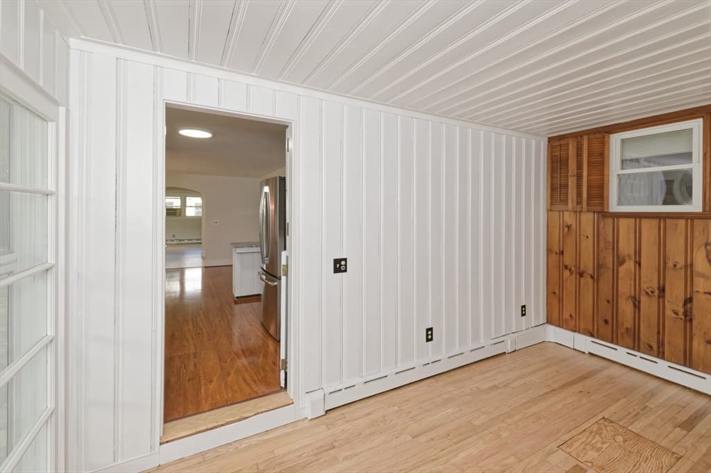 318 South Main St, Hopedale MA 01747 photo 4