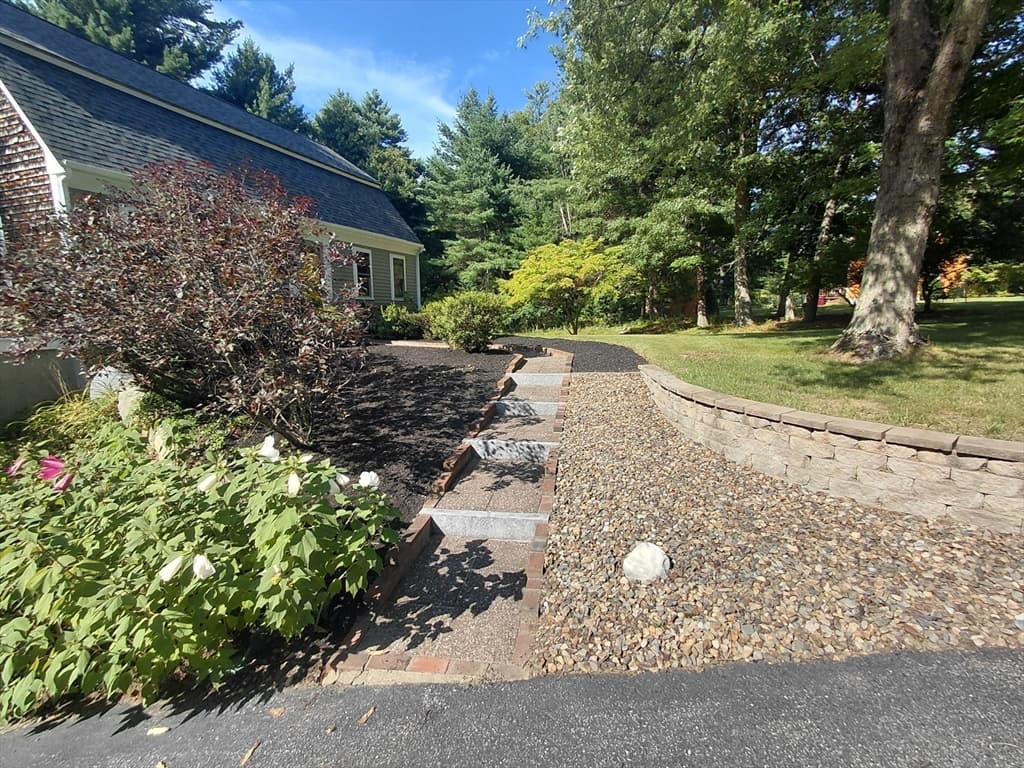 3 Kelly Drive, Middleboro MA 02346 photo 6