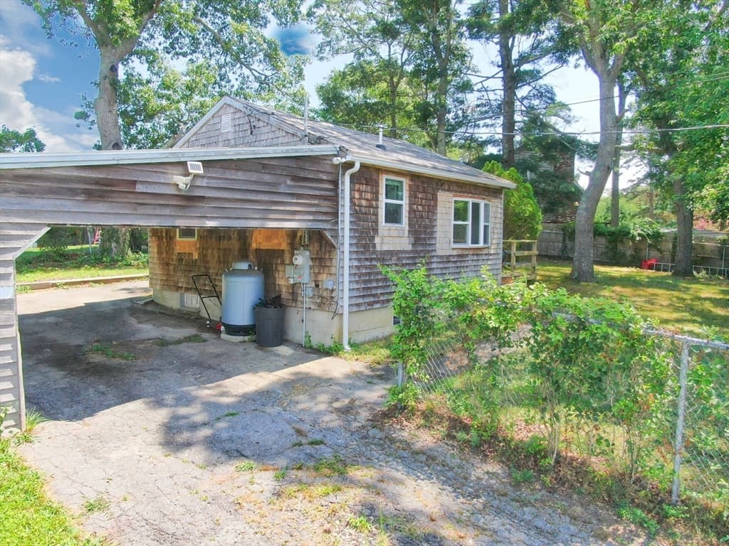 27 Lake Dr, Plymouth MA 02360 photo 36