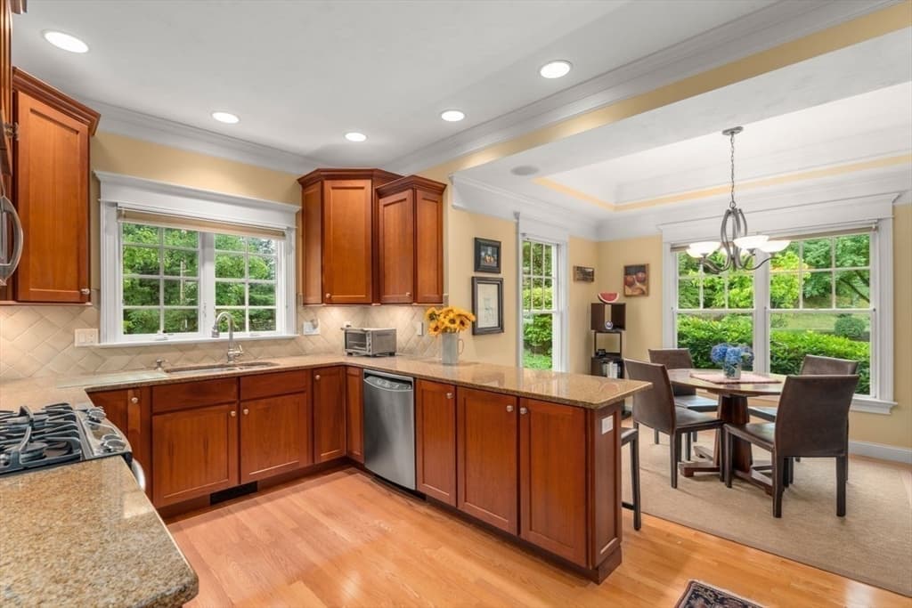 Condominium at 30 Nobscot # 11, Sudbury MA 01776, Sudbury, photo 15 of 41