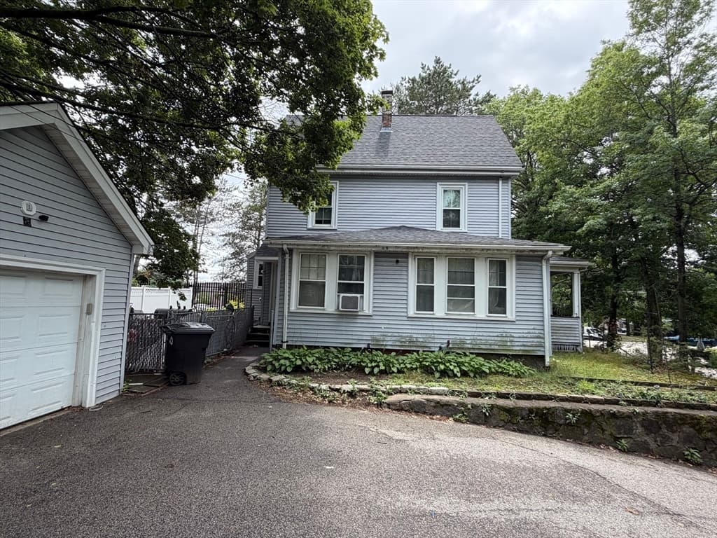 1240 Vfw Parkway, Boston MA 02132 photo 3