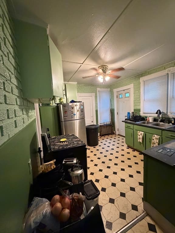 103 Greene, Springfield MA 01109 photo 7