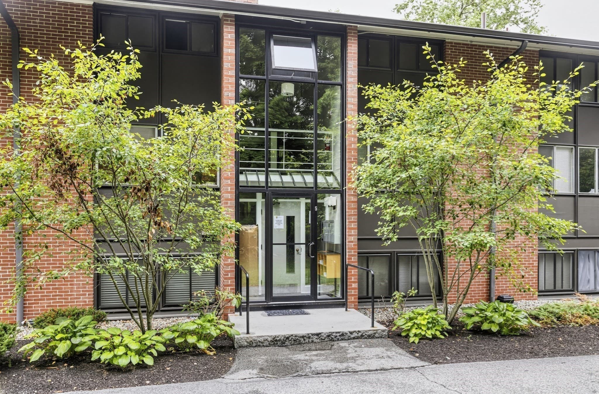 Condominium at 5 Longwood Drive # 205, Andover MA 01810, Andover, photo 27 of 30