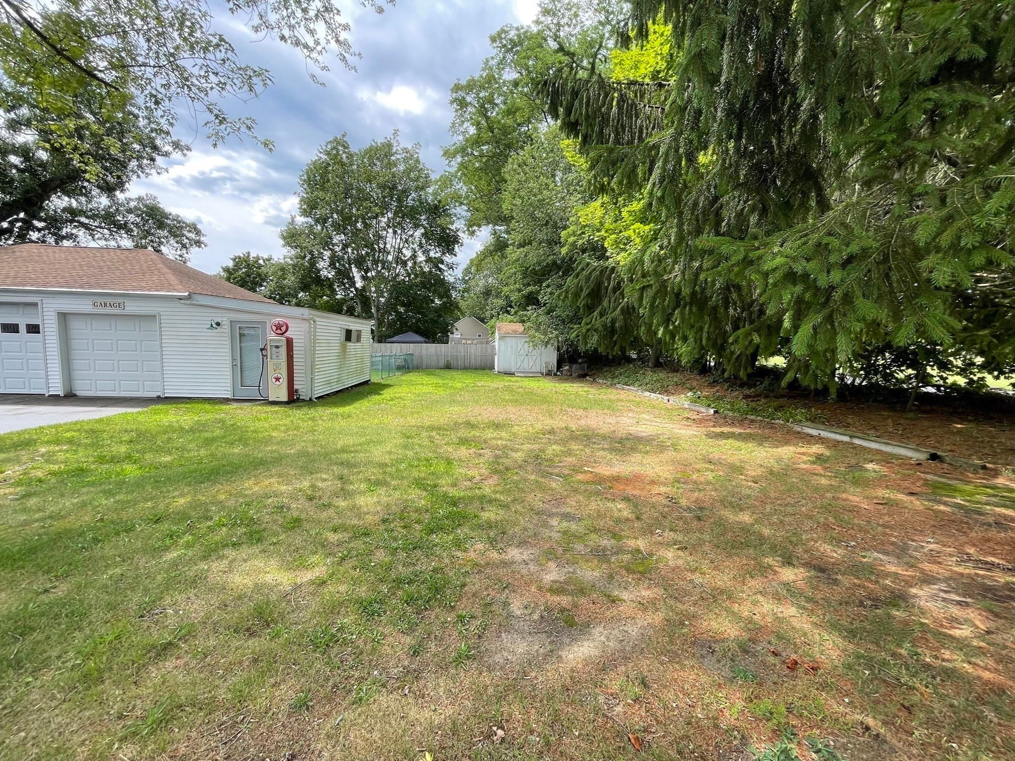 2 Family - 2 Units Side by Side at 348 Market St, Warren RI 02885, Warren, photo 41 of 42