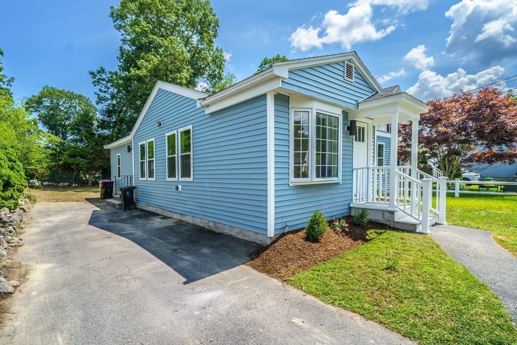 124 Magoun Ave, Brockton MA 02301 photo 25