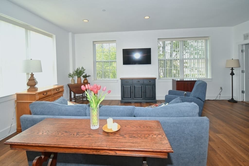 1 Powder Mill Square # 107, Andover MA 01810 photo 11