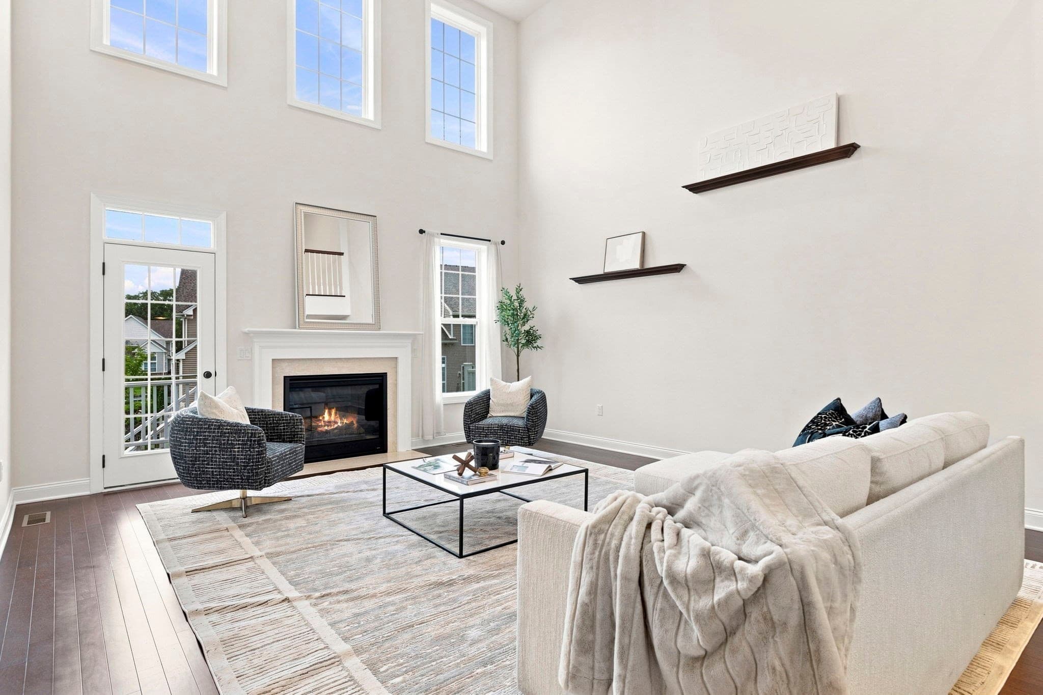 40 Phoebe St # 101, Methuen MA 01844