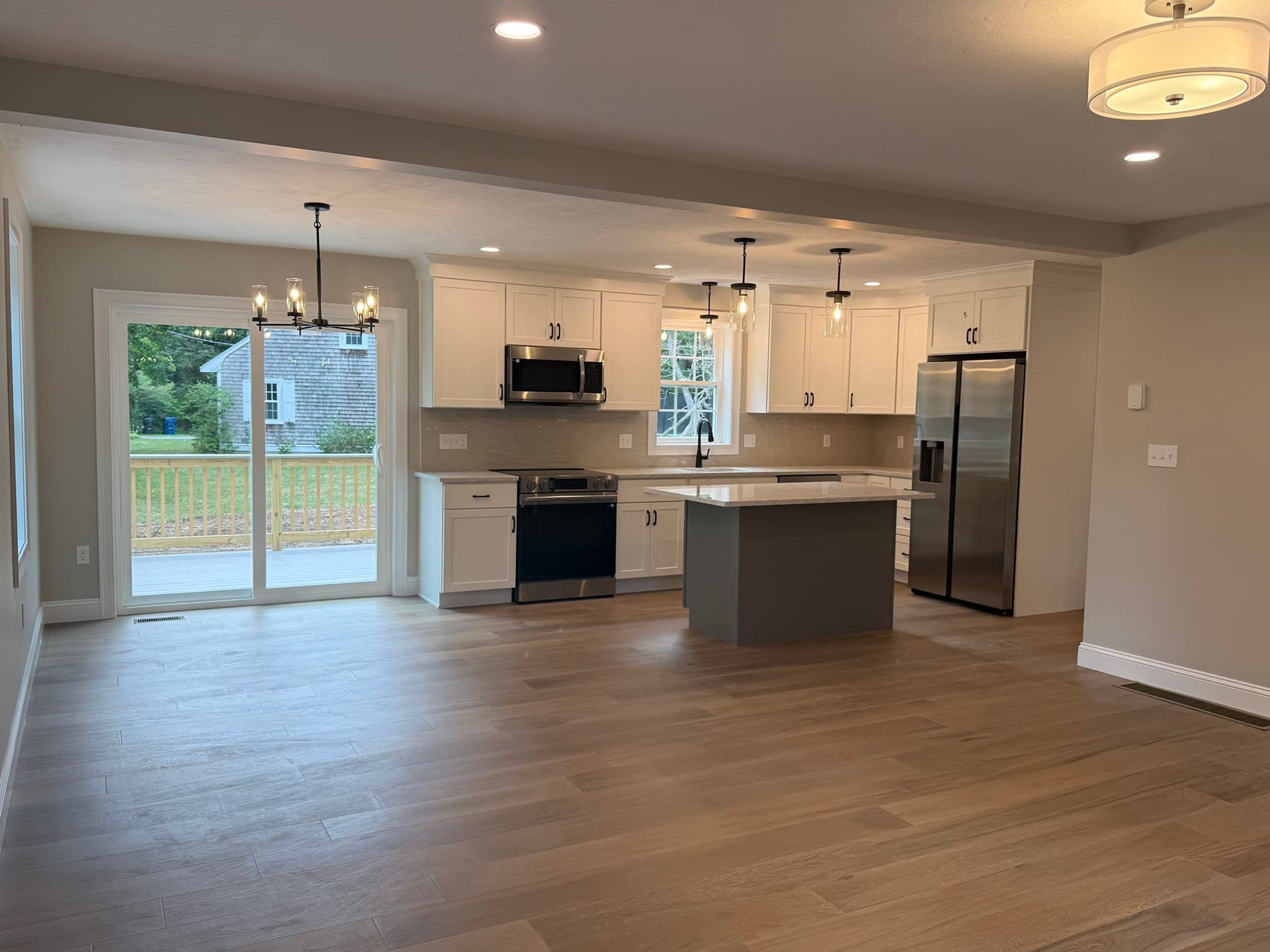 Single Family Residence at 240 Spring St, West Bridgewater MA 02379, West Bridgewater, photo 6 of 42