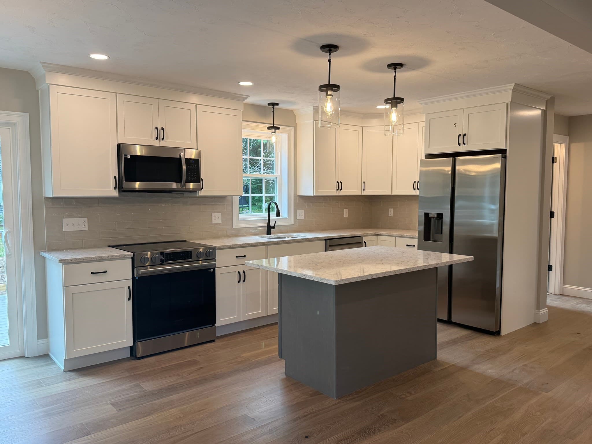 Single Family Residence at 240 Spring St, West Bridgewater MA 02379, West Bridgewater, photo 8 of 42