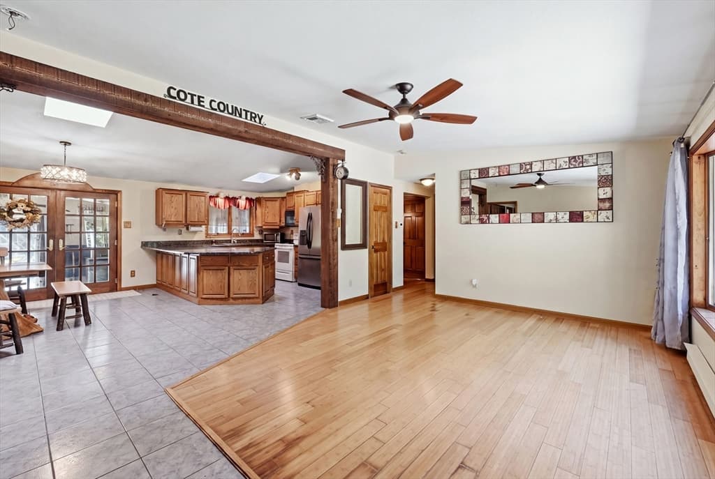 14 H Putnam Rd, Charlton MA 01507 photo 5