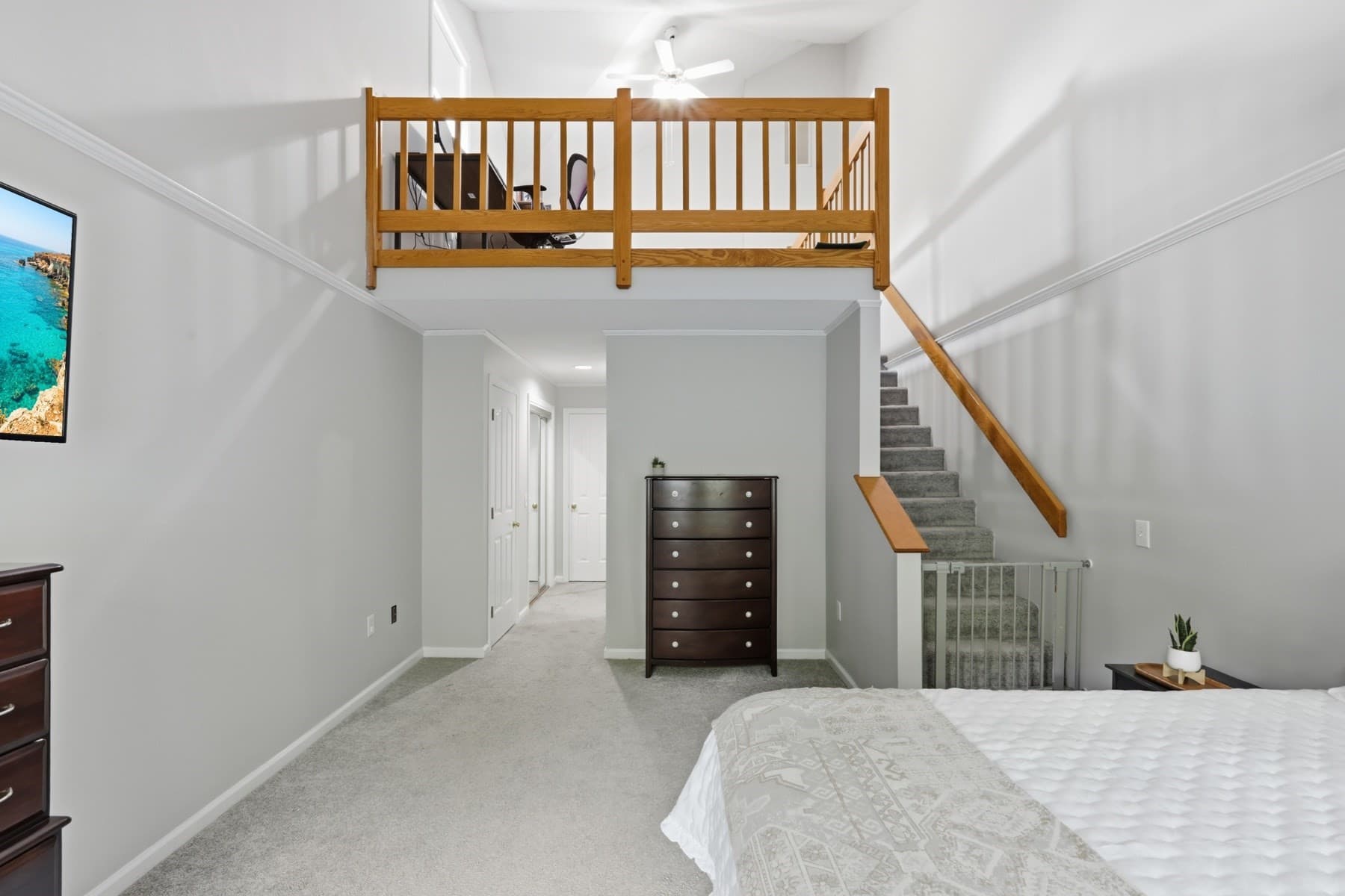 Condominium at 28 Carnation Cir # C, Reading MA 01867, photo 23 of 30