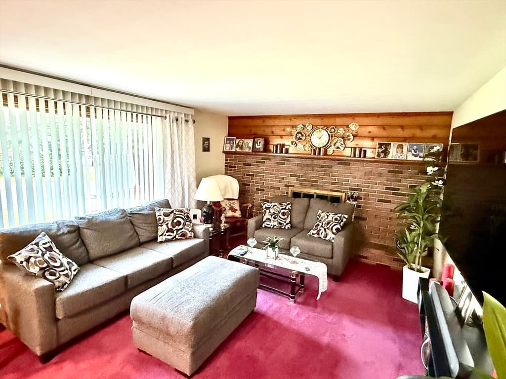 1117 Overlook Dr, Palmer MA 01069 photo 9