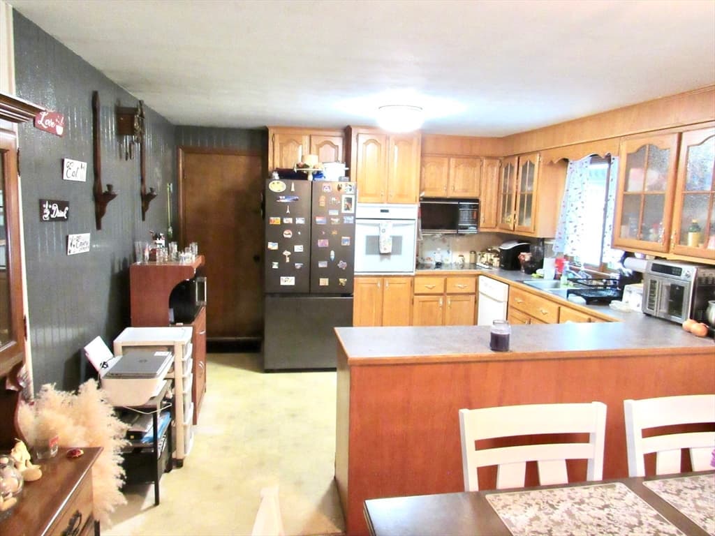 1117 Overlook Dr, Palmer MA 01069 photo 18