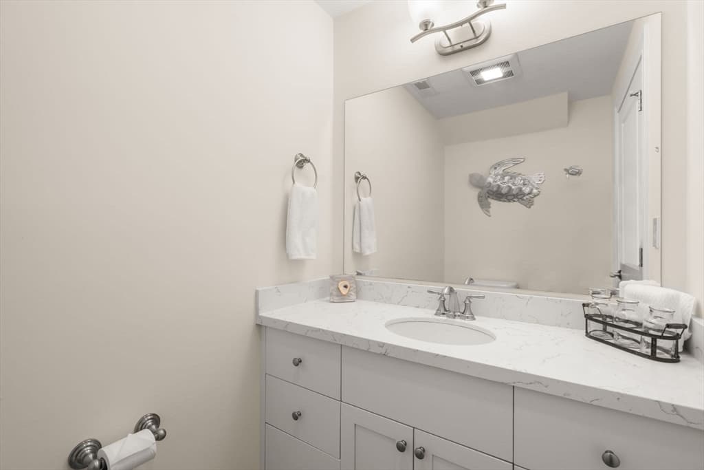 70 Endicott St # 1105, Norwood MA 02062 photo 13