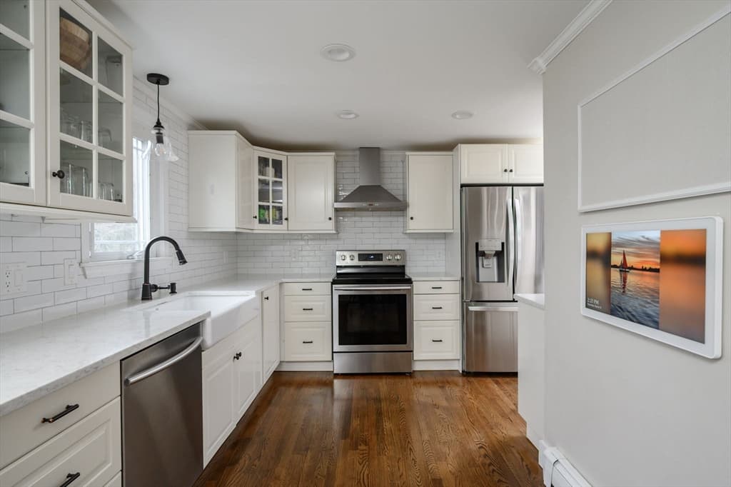 26 French St, Hingham MA 02043 photo 4