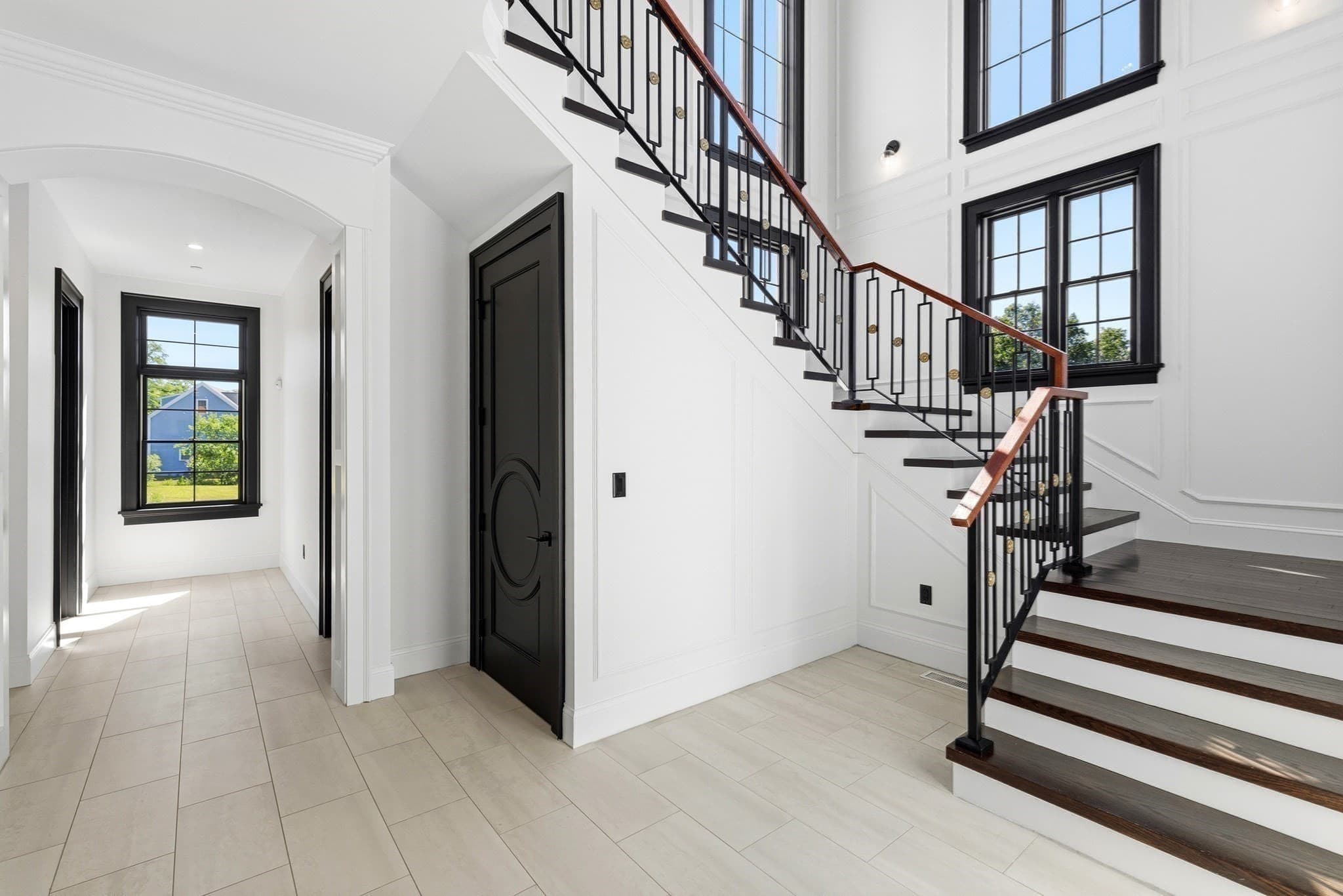 Single Family Residence at 19 Bridle Spur Ln, Danvers MA 01923, photo 21 of 42