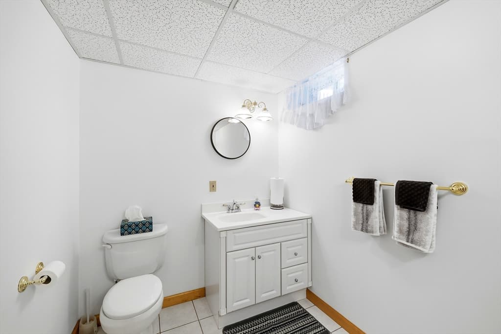 142 Oak Knoll Cir, Ludlow MA 01056 photo 26