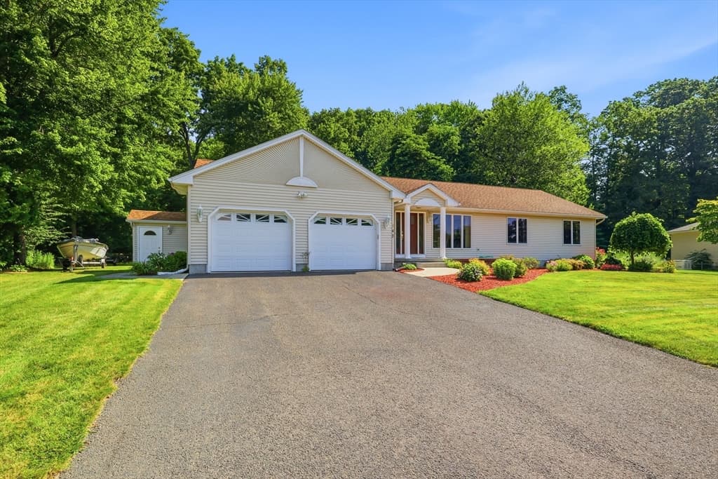 142 Oak Knoll Cir, Ludlow MA 01056 photo 39