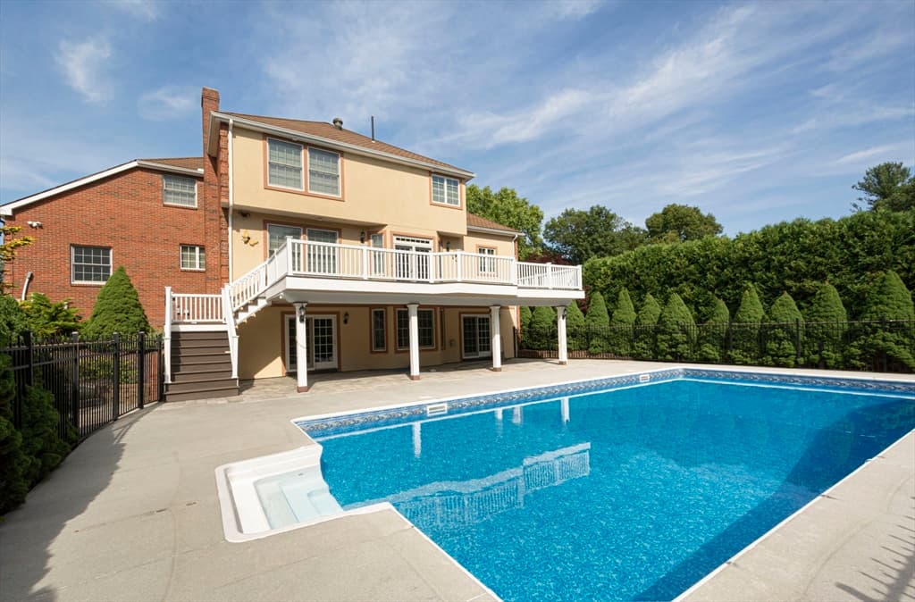 114 Upper Gore Rd, Webster MA 01570 photo 6