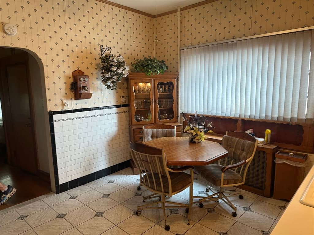 136 Main St, Everett MA 02149 photo 8