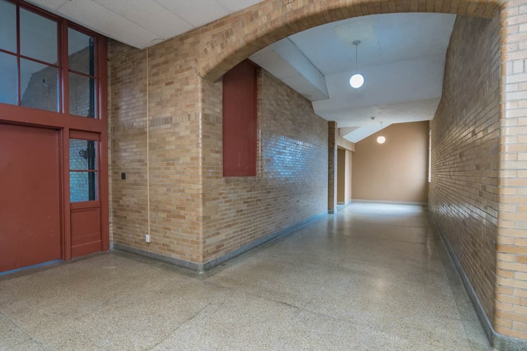 90 Mckinstry Ave # 221, Chicopee MA 01013 photo 2