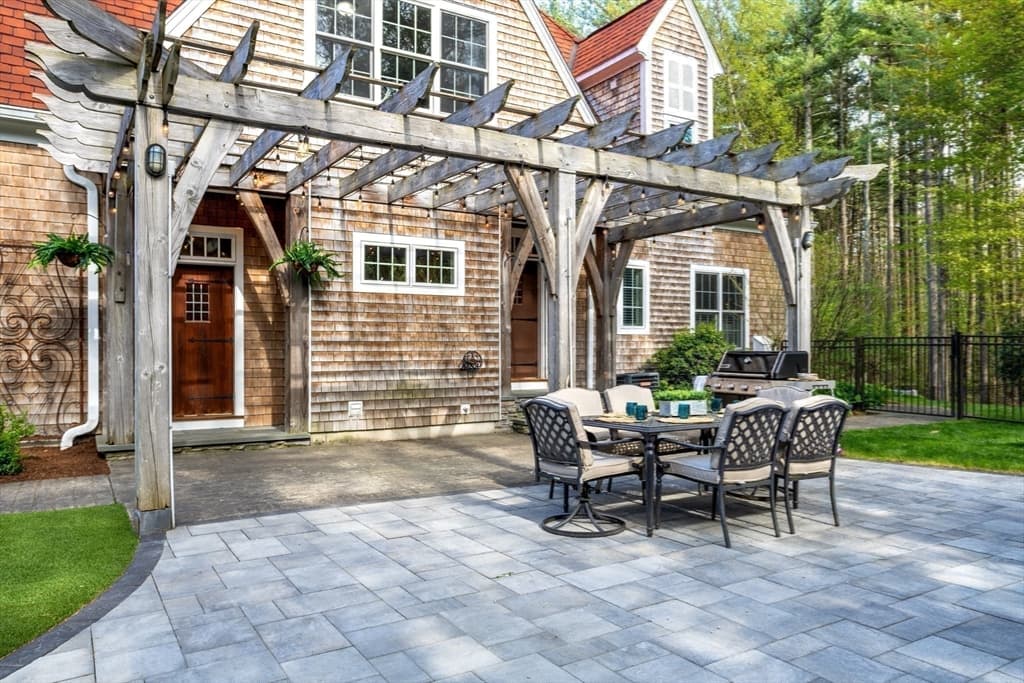 97 Fox Run, Bolton MA 01740 photo 6