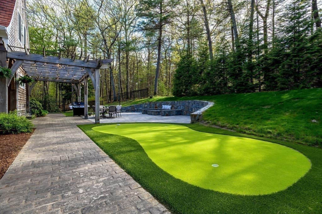 97 Fox Run, Bolton MA 01740 photo 4