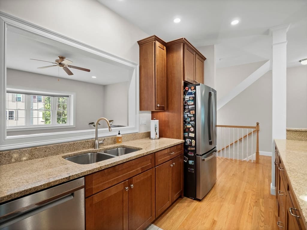 262 Winn Street # B, Burlington MA 01803 photo 14