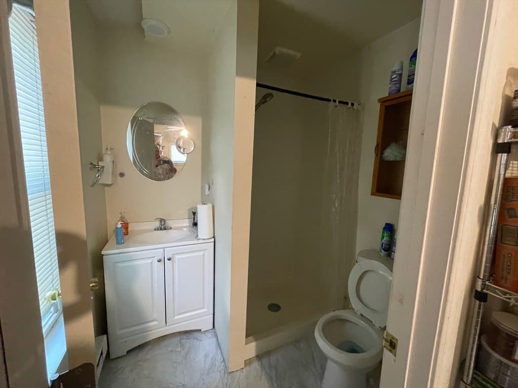 328 Highland St, Worcester MA 01608 photo 10