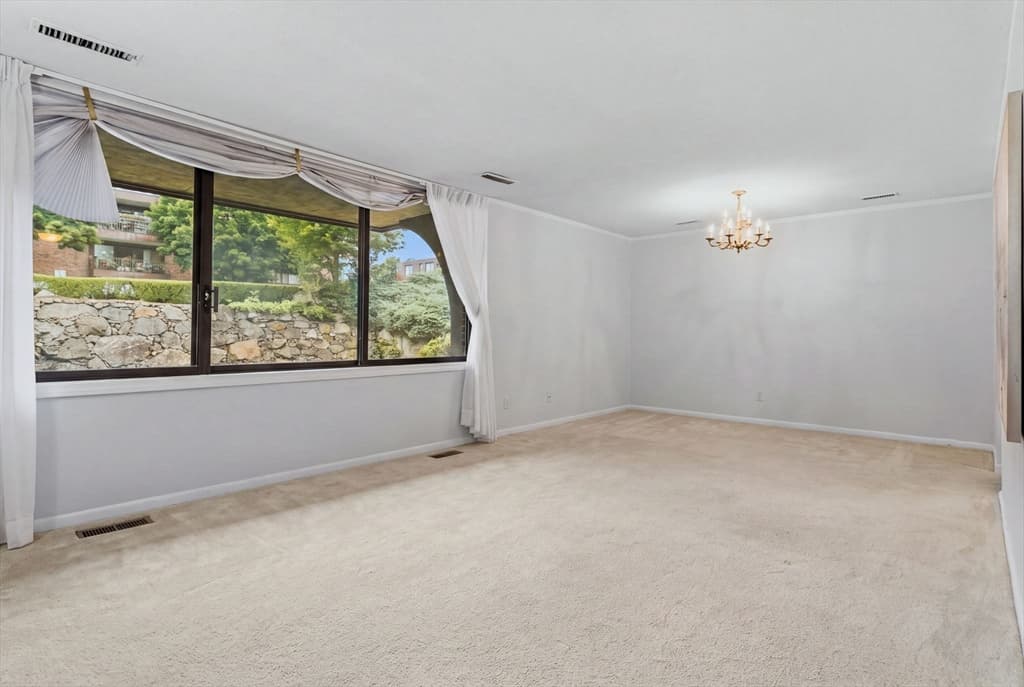 1002 Paradise Rd # 1C, Swampscott MA 01907 photo 7