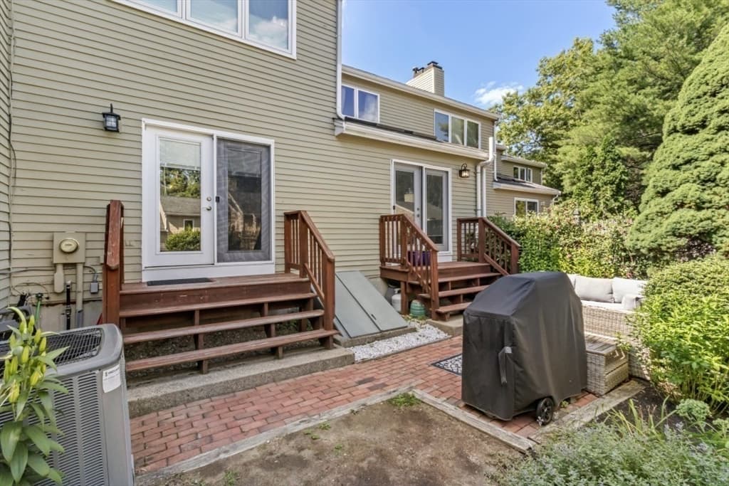 28 Pemberton St # B, Walpole MA 02081 photo 25