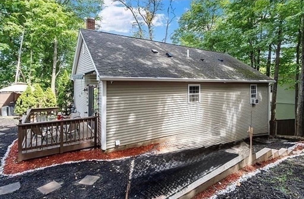 127 Payson St, Fitchburg MA 01420 photo 3