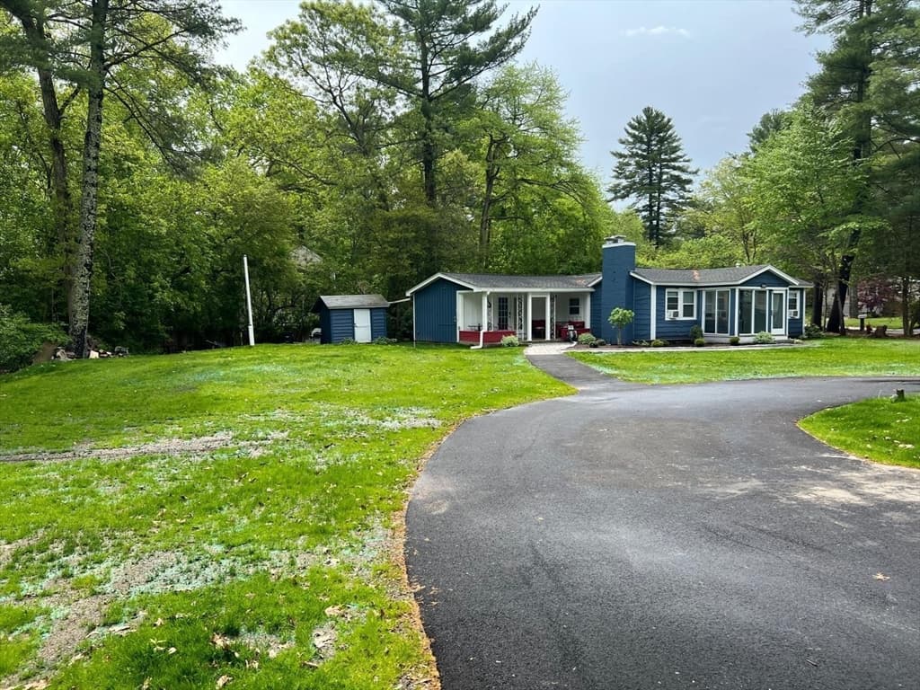 Single Family Residence at 101 Annawon Dr, Halifax MA 02338, Halifax, photo 3 of 16