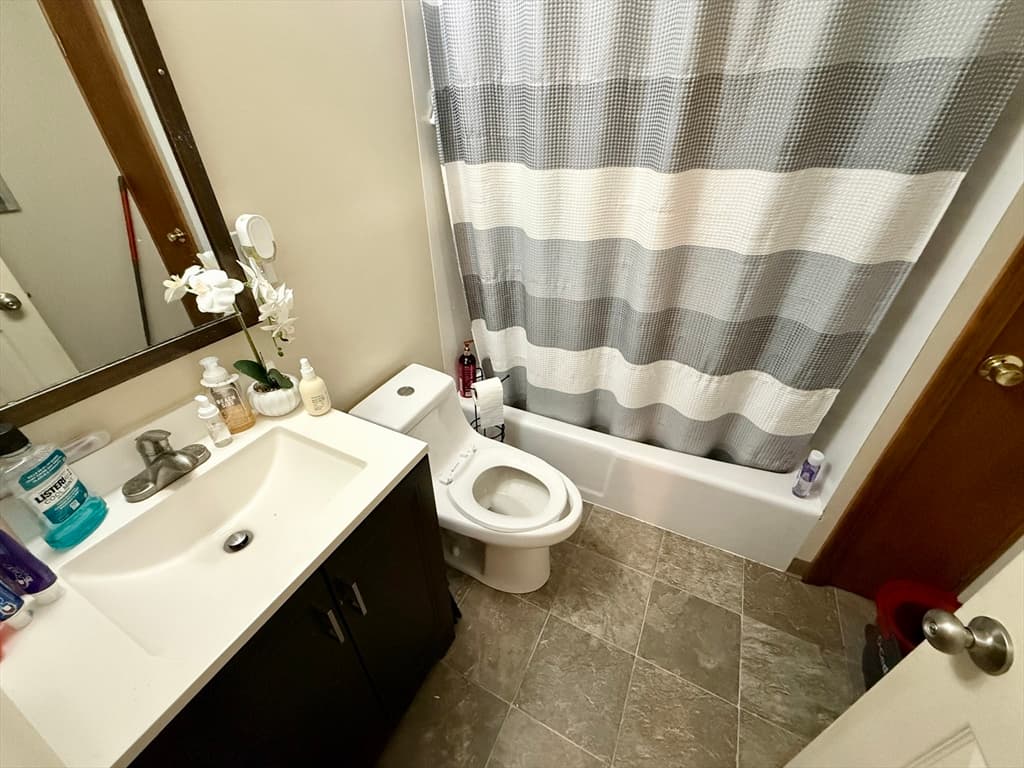 398 Main St, Springfield MA 01151 photo 22