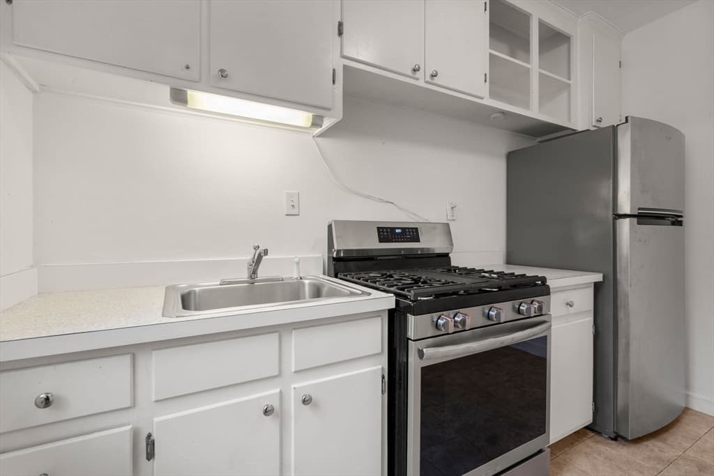 1490 Beacon St # 3, Brookline MA 02446 photo 7