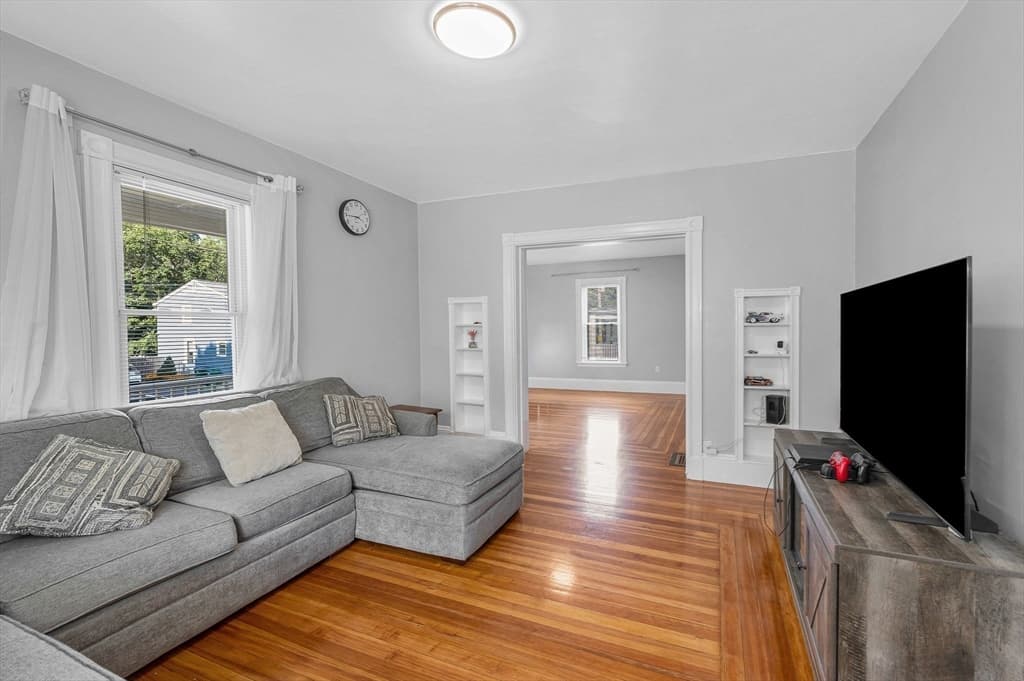 77 Verona St, Lynn MA 01904 photo 8