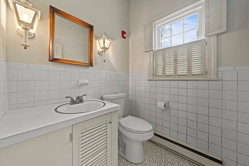 10 W Main St, Merrimac MA 01860 photo 20