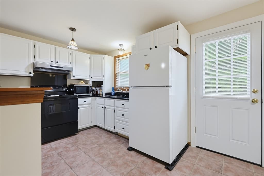 68 Village Street # 68, Easton MA 02334 photo 17