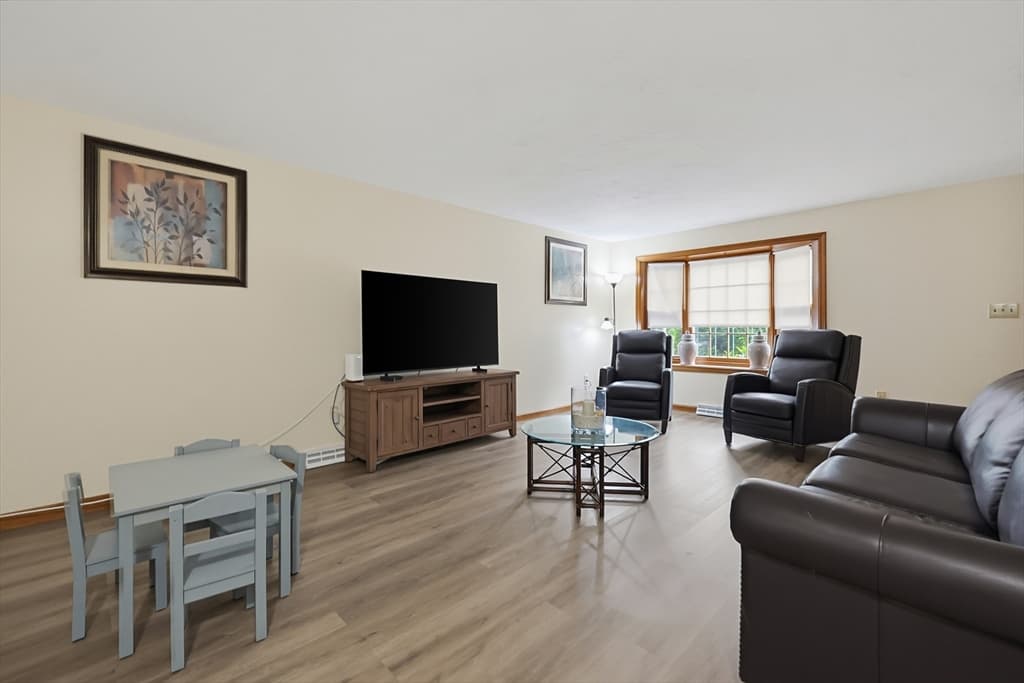 68 Village Street # 68, Easton MA 02334 photo 9