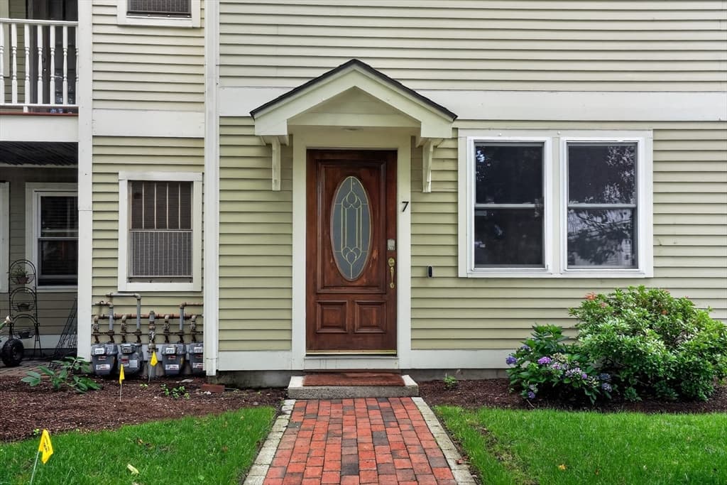 30 Cameron Street # 7, Brookline MA 02445