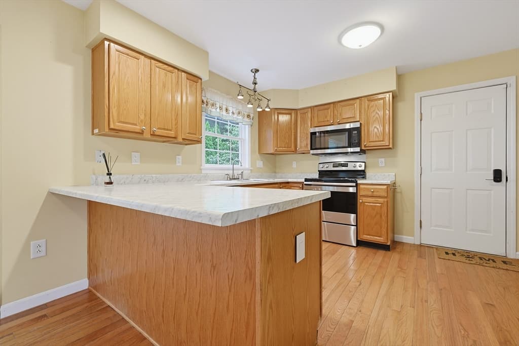 29 Brookside Avenue, Webster MA 01570 photo 9