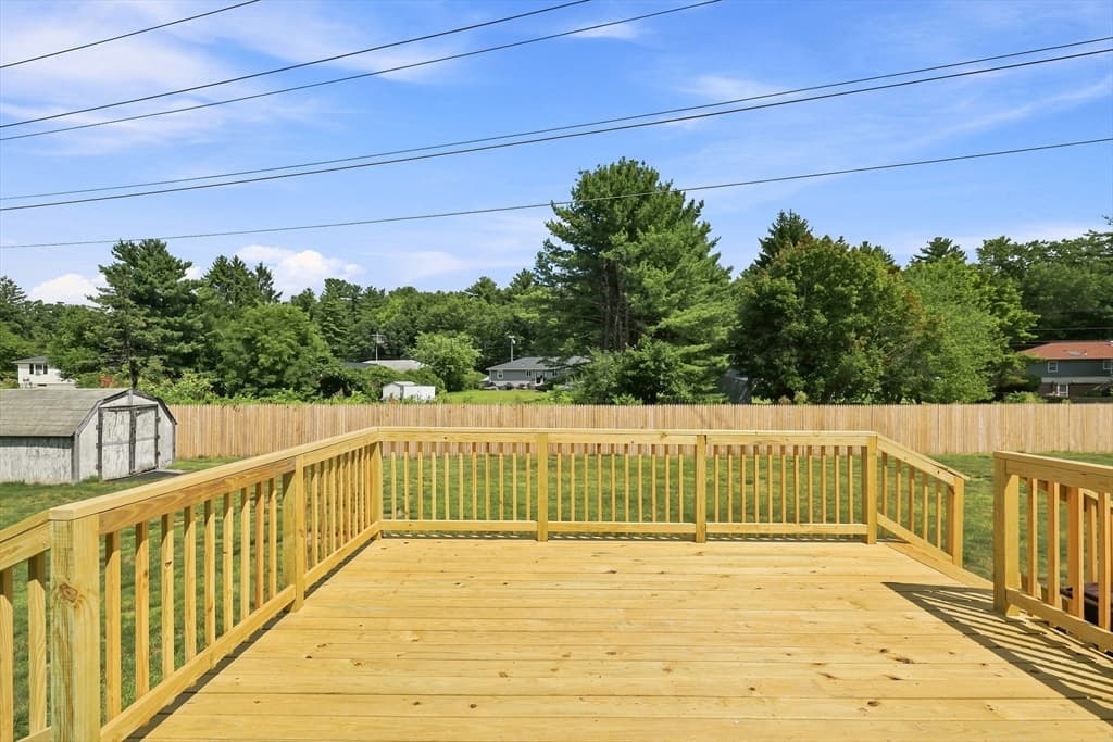 15 Peterson Cir, Agawam MA 01030 photo 23